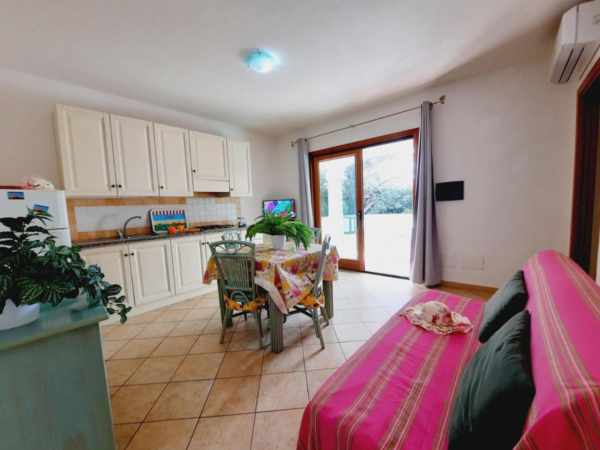 Le Residenze Desideri Di Gallura سانتا تيريزا غالّورا الغرفة الصورة